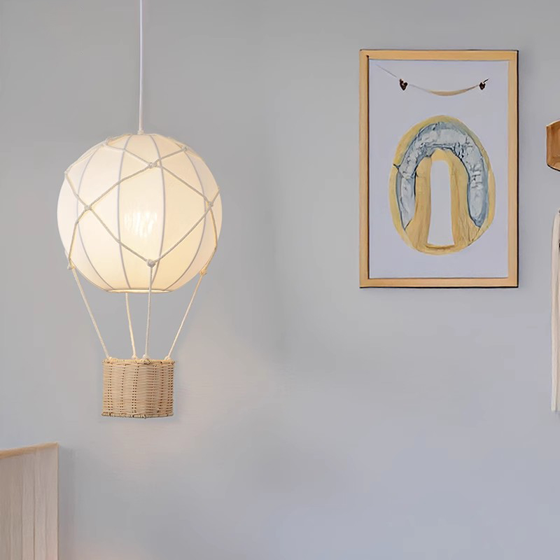 Hot Air Balloon Chandeliers LE - Baby Nursery Chandelier recension och pris