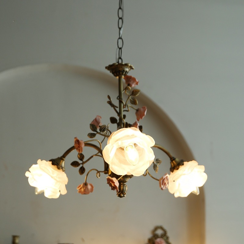 French Pink Ceramics Rose LED  - Baby Nursery Chandelier recension och pris
